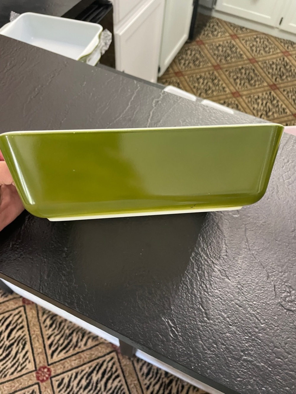 Pyrex Olive Green Rectangular Fridgie Baking Dish 1 1/2 Qt